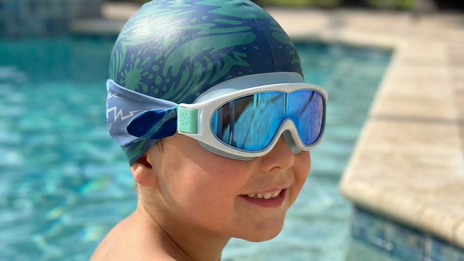 How to Teach Your Child to Put Their Face in the Water (Without Tears)